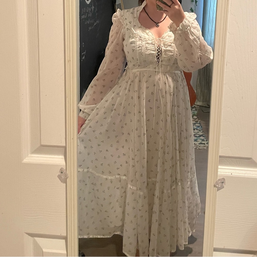 SOLD Gunne sax midi 1970’s prairie cottagecore dress